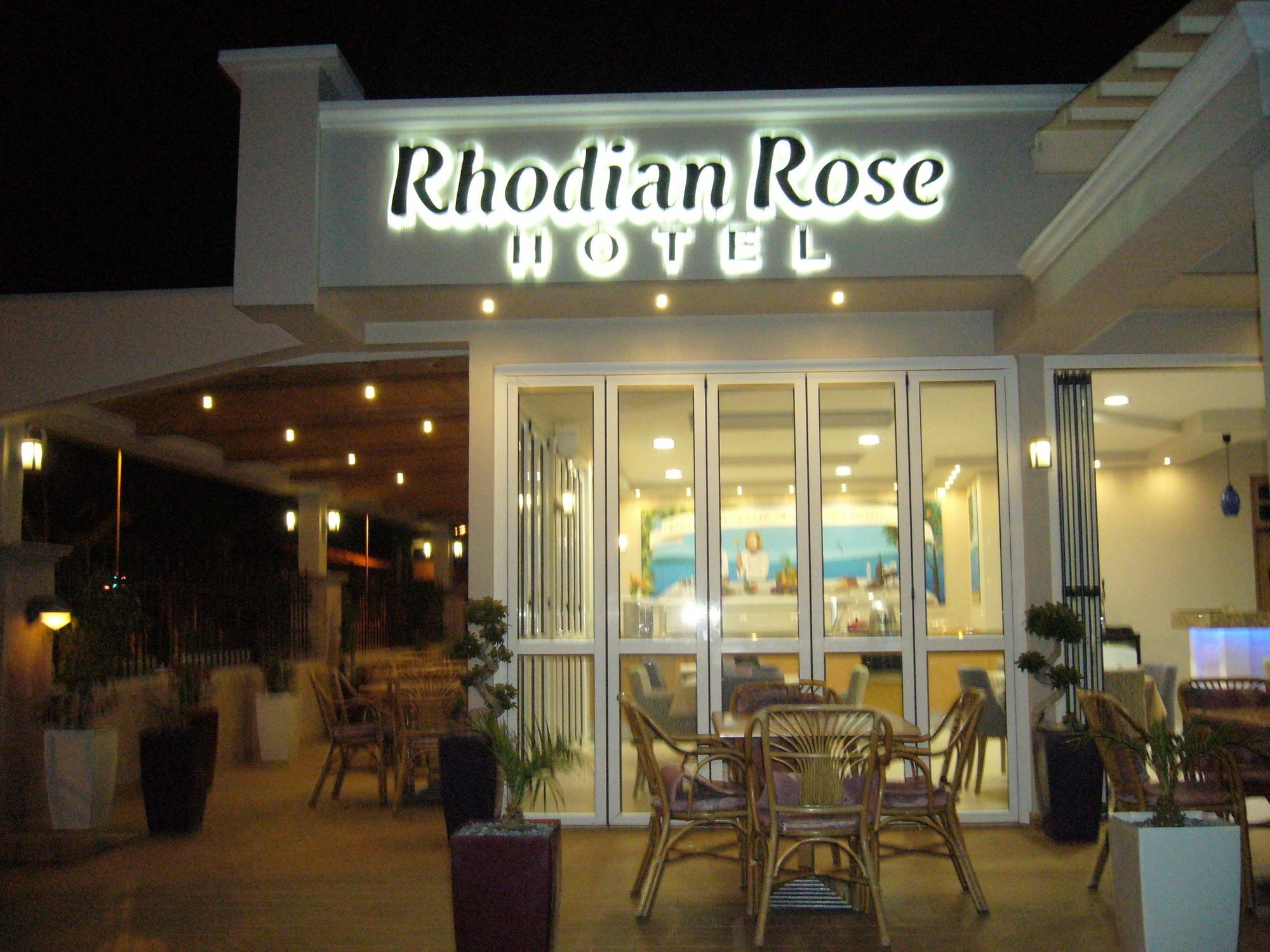 פליראקי Rhodian Rose Hotel מראה חיצוני תמונה